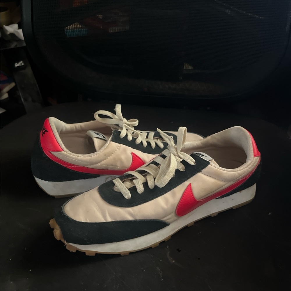 Nike Men's Cream and Red Sneakers